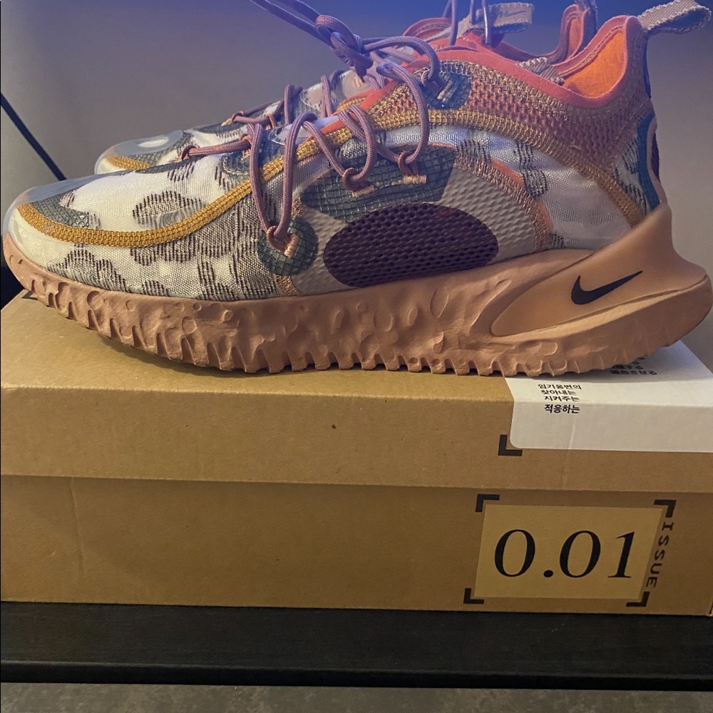 Nike flow 2020 ispa size 12